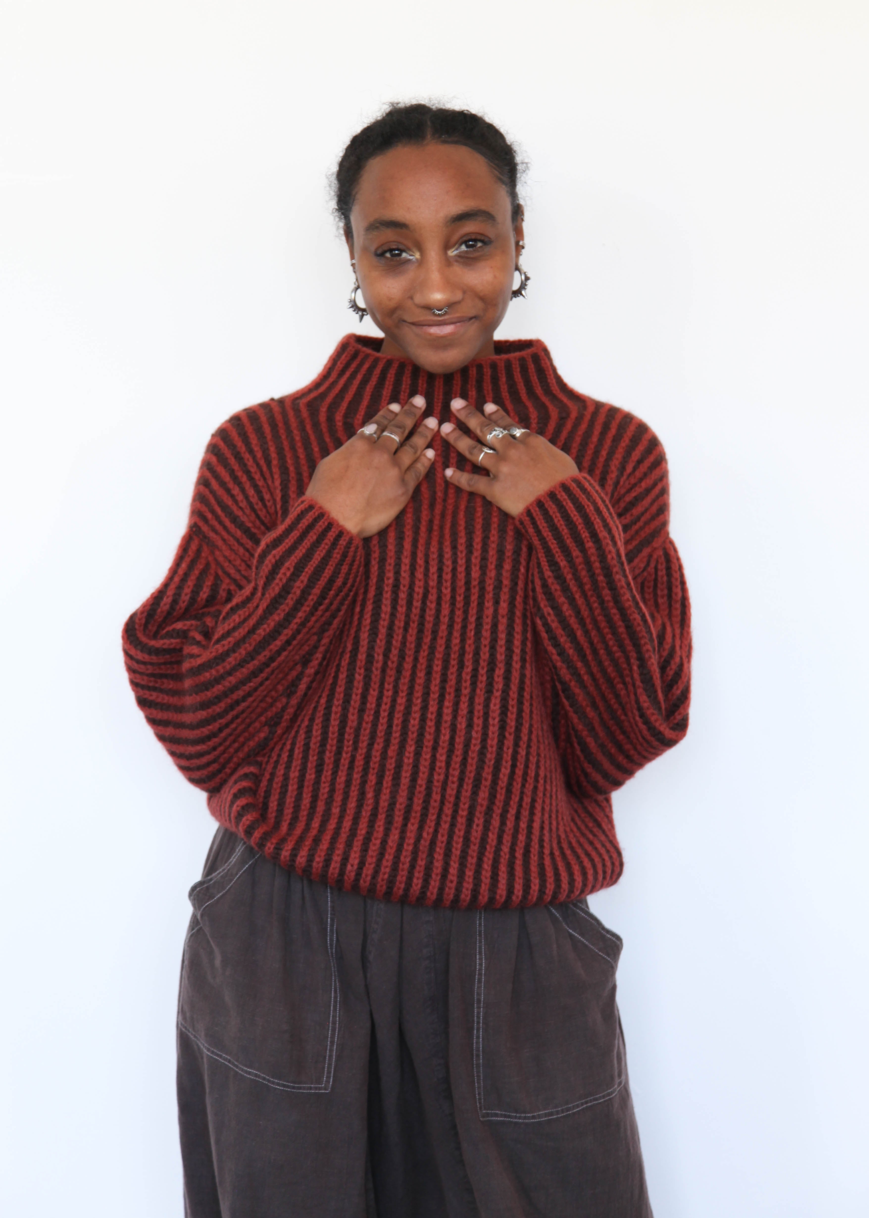 トップス MIDWEST EXCLUSIVE BANDAGE KNIT Two-Tone Striped Oversized Sweater - J16030SW - Meo's Suite