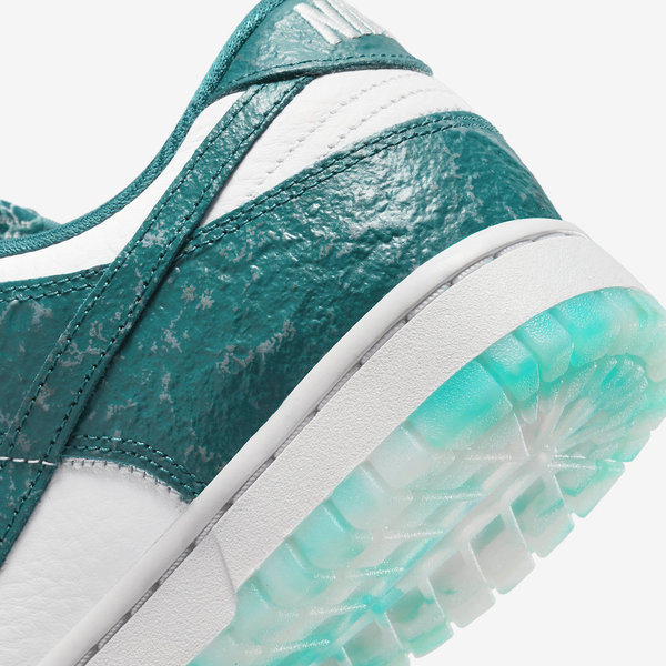 Nike Dunk Low Ocean Shoes - Summit White/Bright Spruce