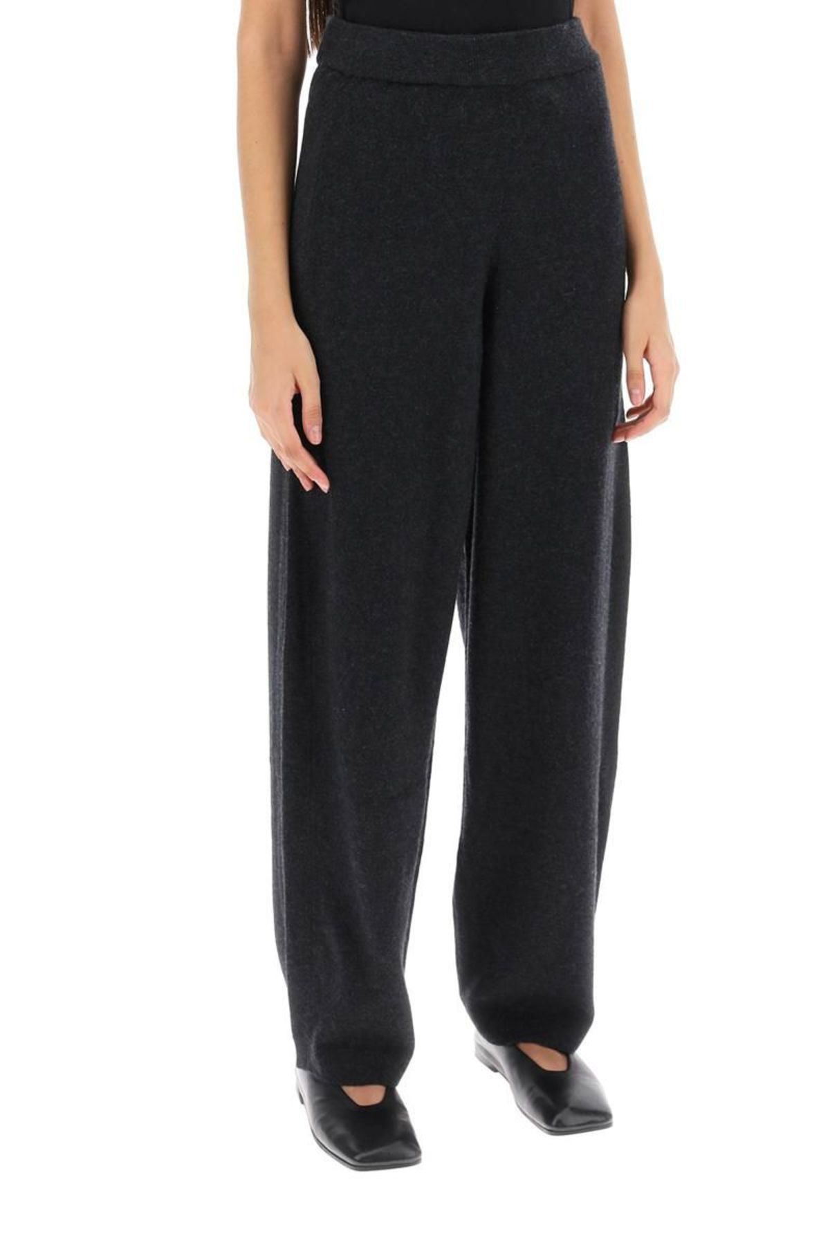 Lemaire knitted pants with curved legs - Grey | Garmentory