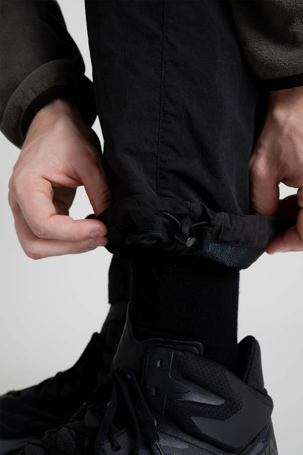 Goldwin Gore-Tex Windstopper Nylon Easy Pants - Black | Garmentory