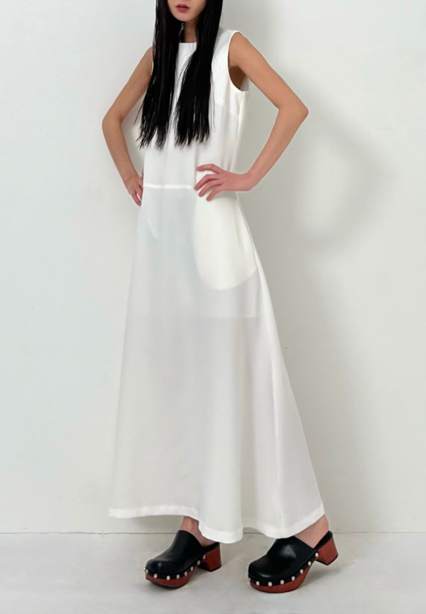 NKC Classic Midi Dress - White