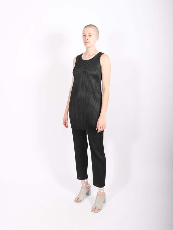 イッセイミヤケPLEETSPLEASE  チュニック　黒 Basics Tunic Top in Black by Pleats Please Issey Miyake