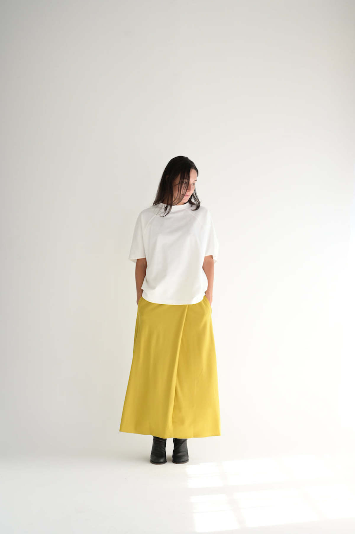 COG The Big Smoke Helen Pentagon Top - White | Garmentory