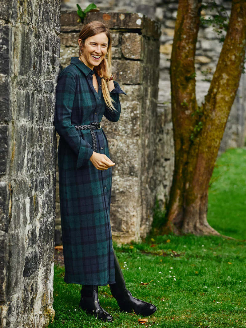 Faherty Legend Sweater Maxi Dress - Black Watch Plaid | Garmentory
