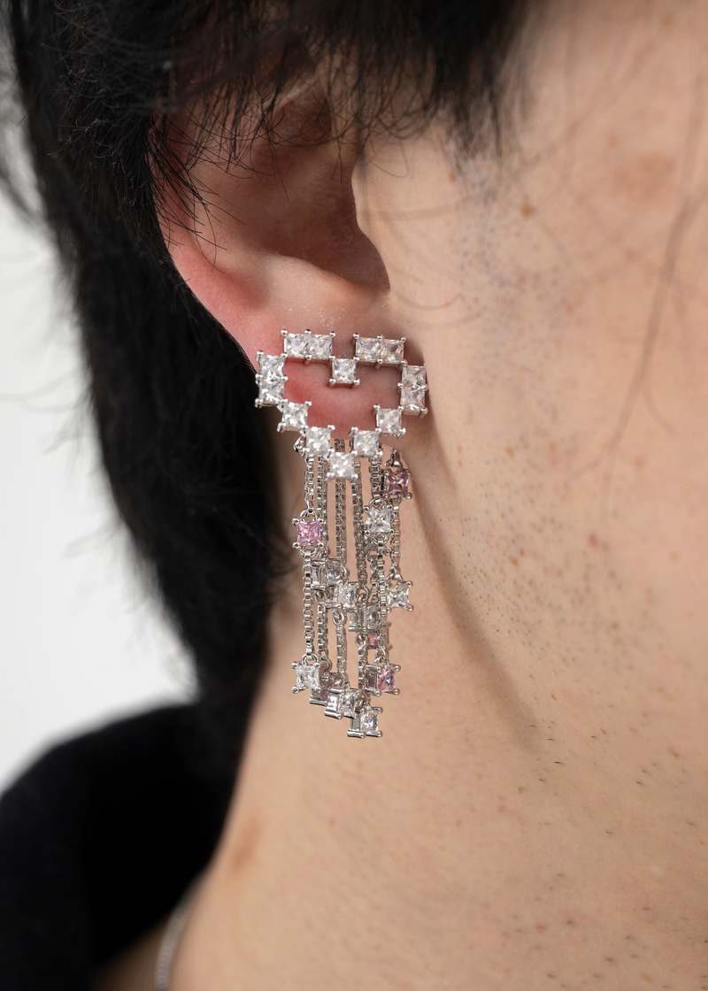 DEPARTMENT Silver And Rhinestone XINDONG Earring - Silver