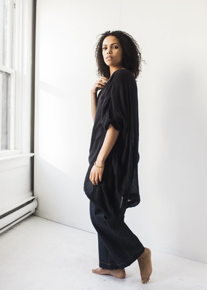 Uzi Gauze Dress in Black