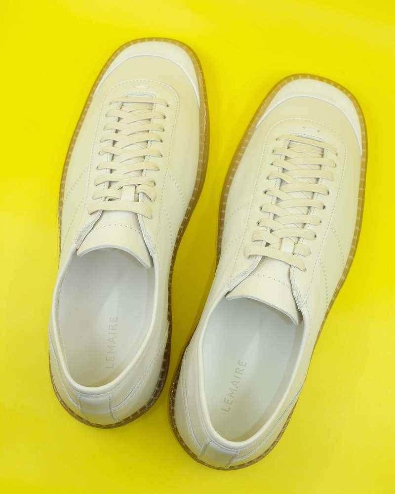 LEMAIRE ホワイト Linoleum Laced Up スニーカー White Linoleum Laced Up Sneakers | LEMAIRE