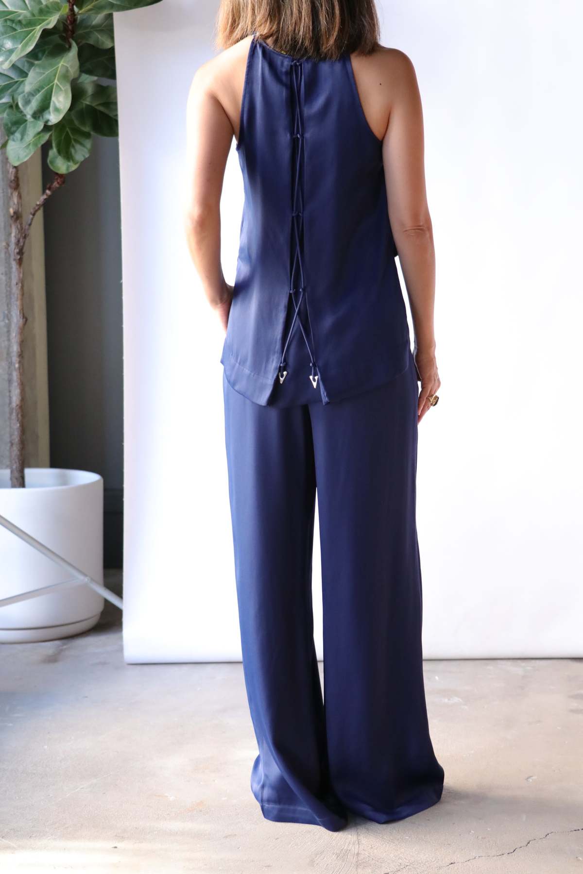 ÁERON Wellen Pants - Midnight Blue | Garmentory