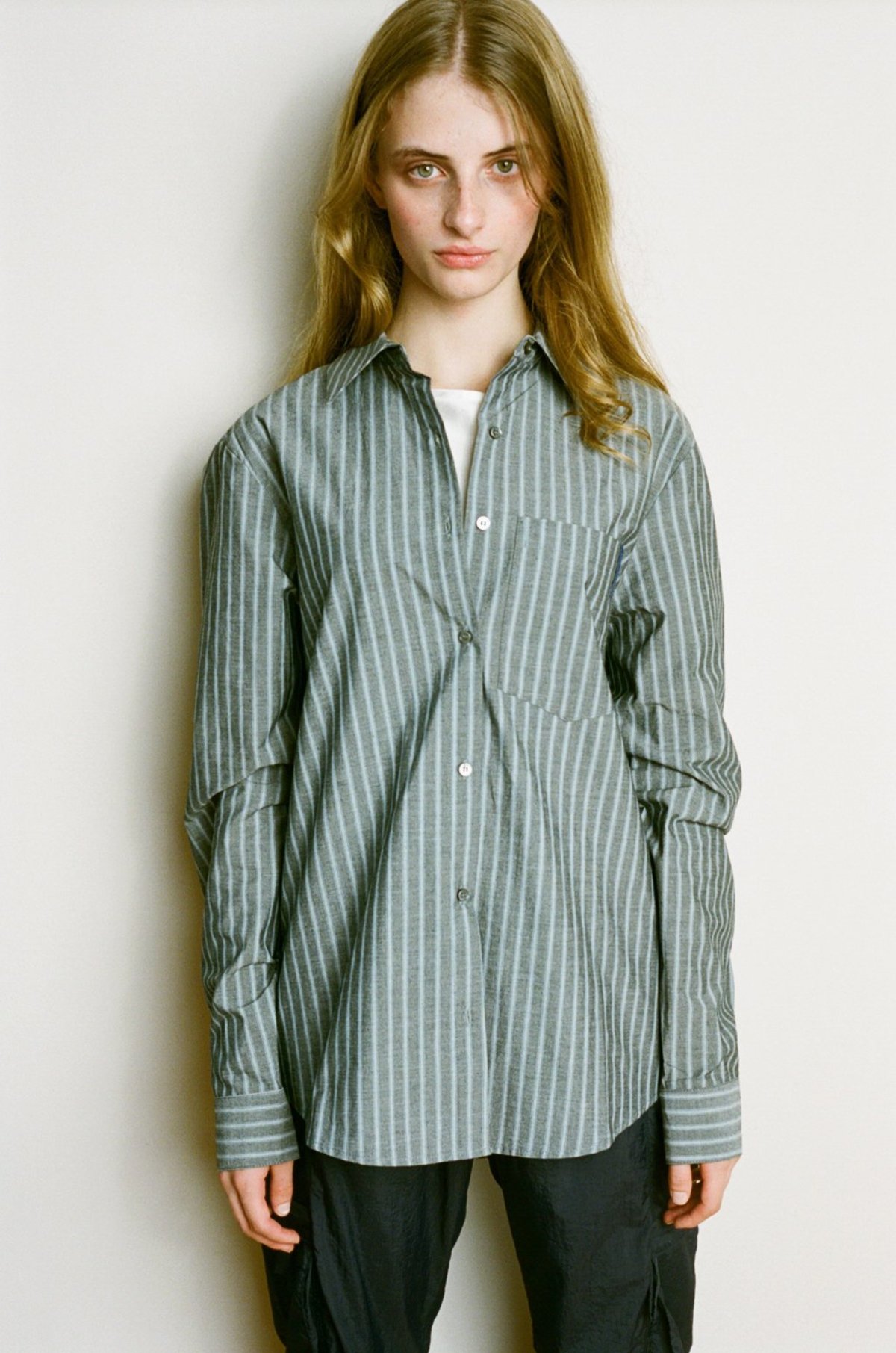 最終値下げPALOMA WOOL ストライプ シャツ Paloma Wool Maiko Shirt - Grey | Garmentory
