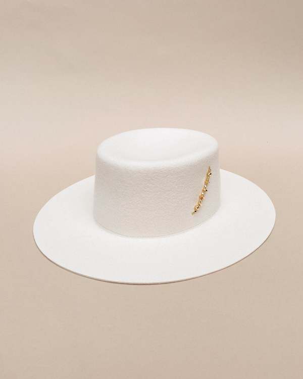 Van Palma Jade Hat - Off White | Garmentory