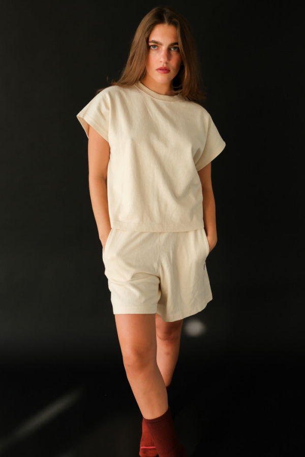 Le Bon Shoppe FLARED BASKETBALL SHORTS - Cream