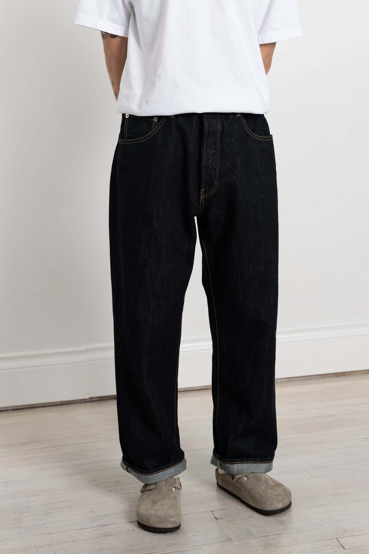 HATSKI Wide Tapered Selvedge Denim - One Wash - Image 4 of 6