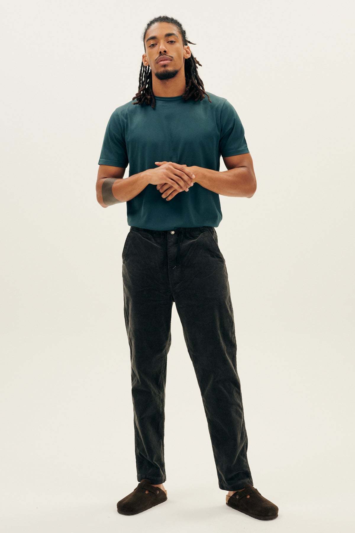 ★NOIAGO★ Straight Corduroy Pants Charcoal New Yorker Stretch Corduroy Pants in Charcoal Grey – Blue