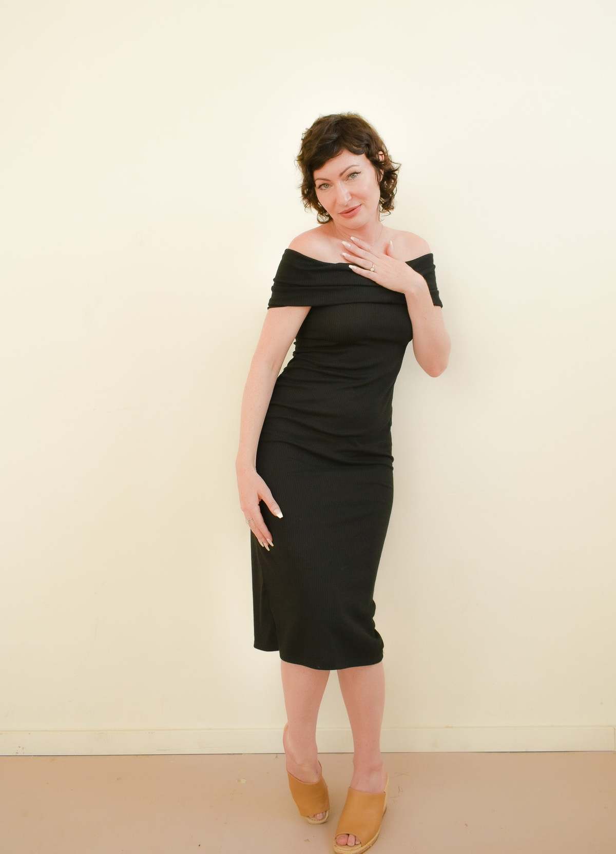 Altar Houseline Nora Midi Dress - Black - Image 11 of 19
