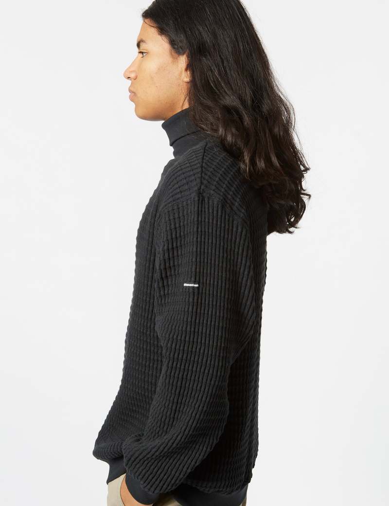 Manastash Snuggle Snug Thermal Turtle Neck - Black | Garmentory