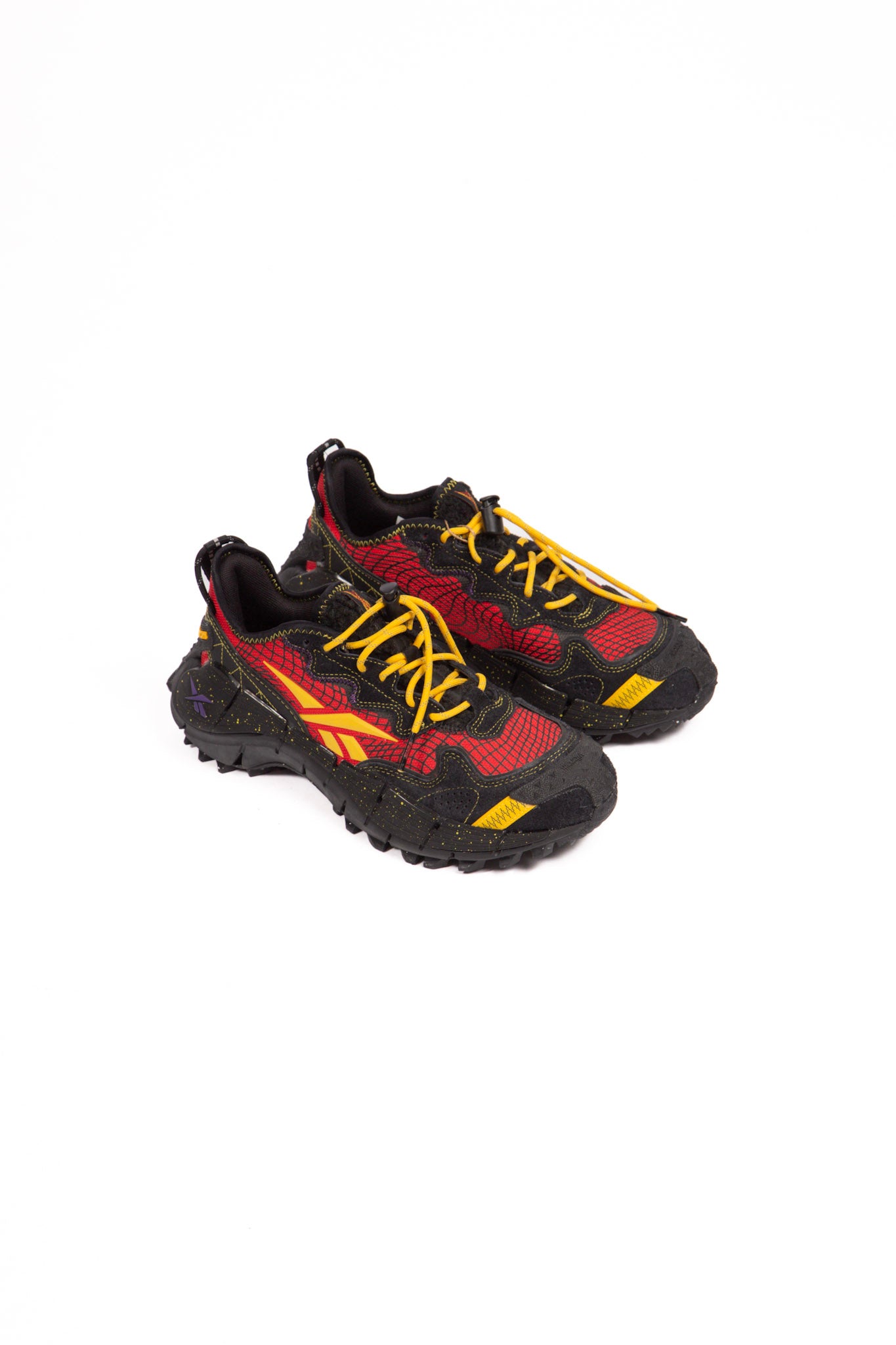 【sgy. djembe.rock】Zig Kinetica Ⅱ Edge Reebok Zig Kinetica 2.5 Edge Black Pure Grey Men's - IG2740