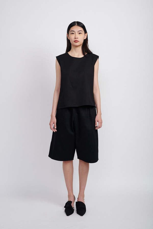 Ashley Rowe Baggy Denim Jorts - Black Ashley Rowe Baggy Denim Jorts - Black
