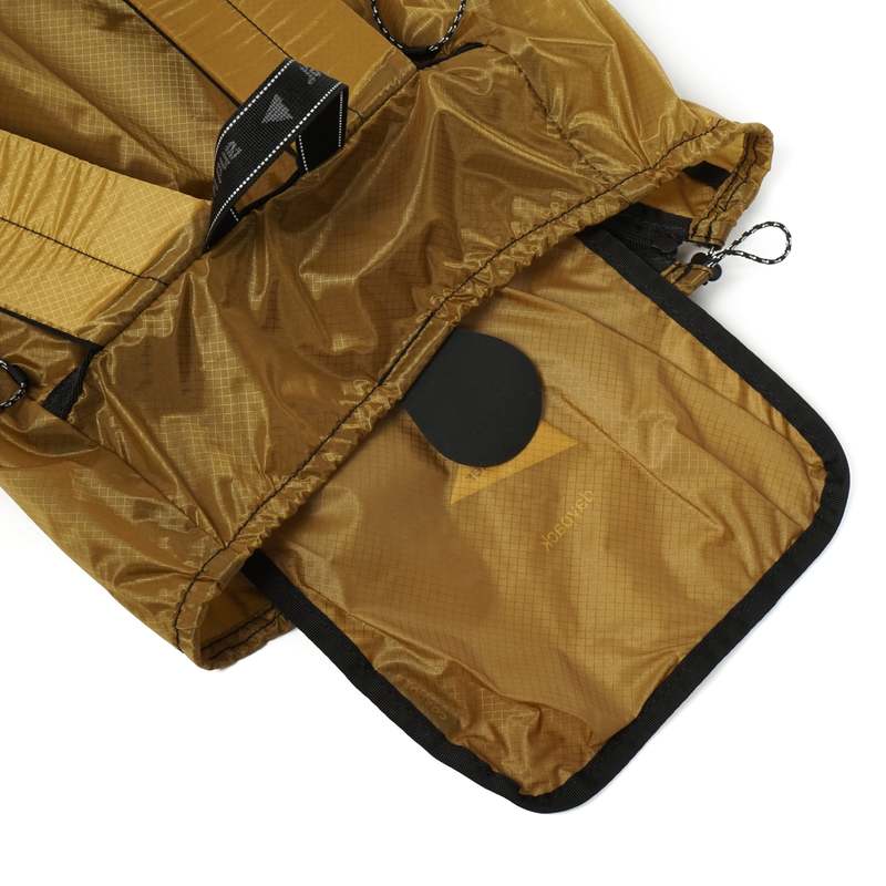 バッグ And wander 18L sil daypack yellow And Wander Sil Daypack Yellow – Frans Boone Store