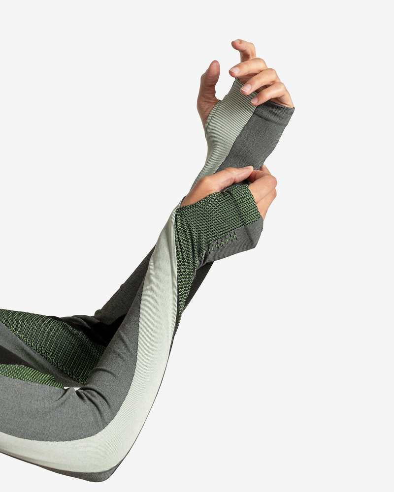 Nike Pro x Feng Chen Wang L/S Knit Top - Off Noir/Light Smoke Grey