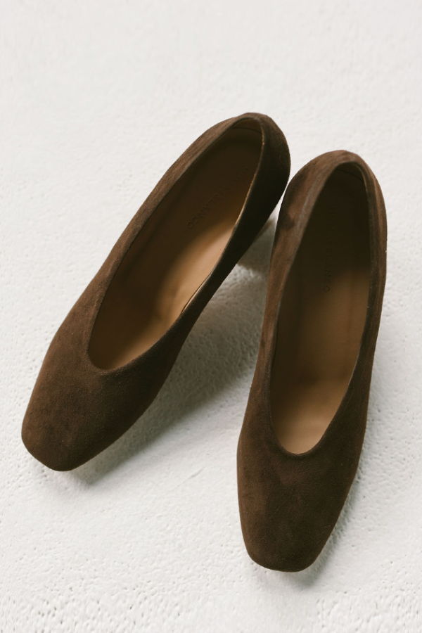 Huma Blanco Salvador Pump - Chocolate Suede