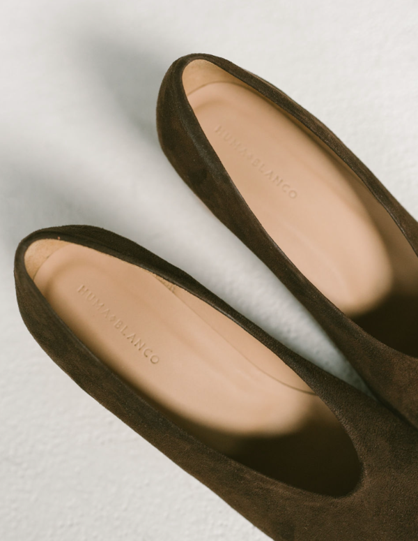 Huma Blanco Salvador Pump - Chocolate Suede