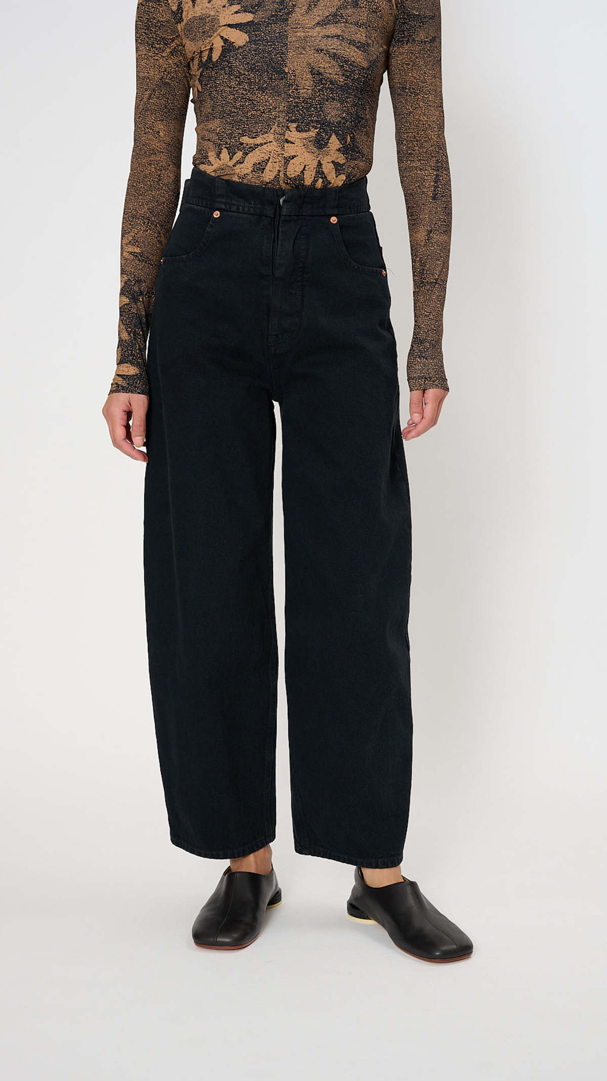 Maison Margiela 5 Pocket Barrel Leg Pants - Black - Image 4 of 4