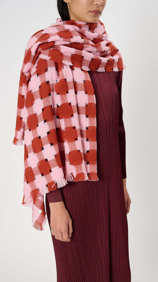 Pleats Please by Issey Miyake Check Stole - Pink | Garmentory 