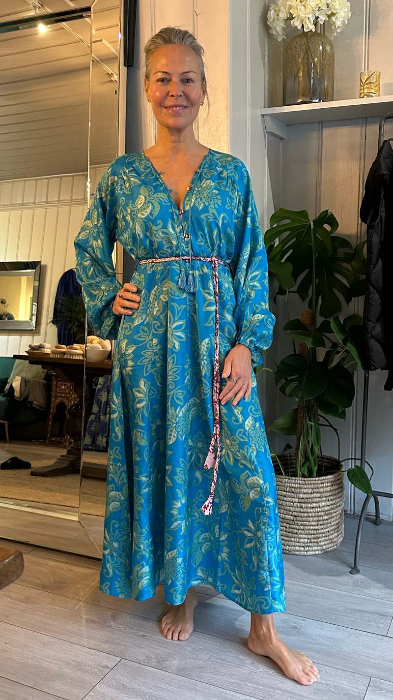 Hannah Artwear Oceanus Dress - Amrita Kalena | Garmentory Hannah Artwear Oceanus Dress - Amrita Kalena | Garmentory