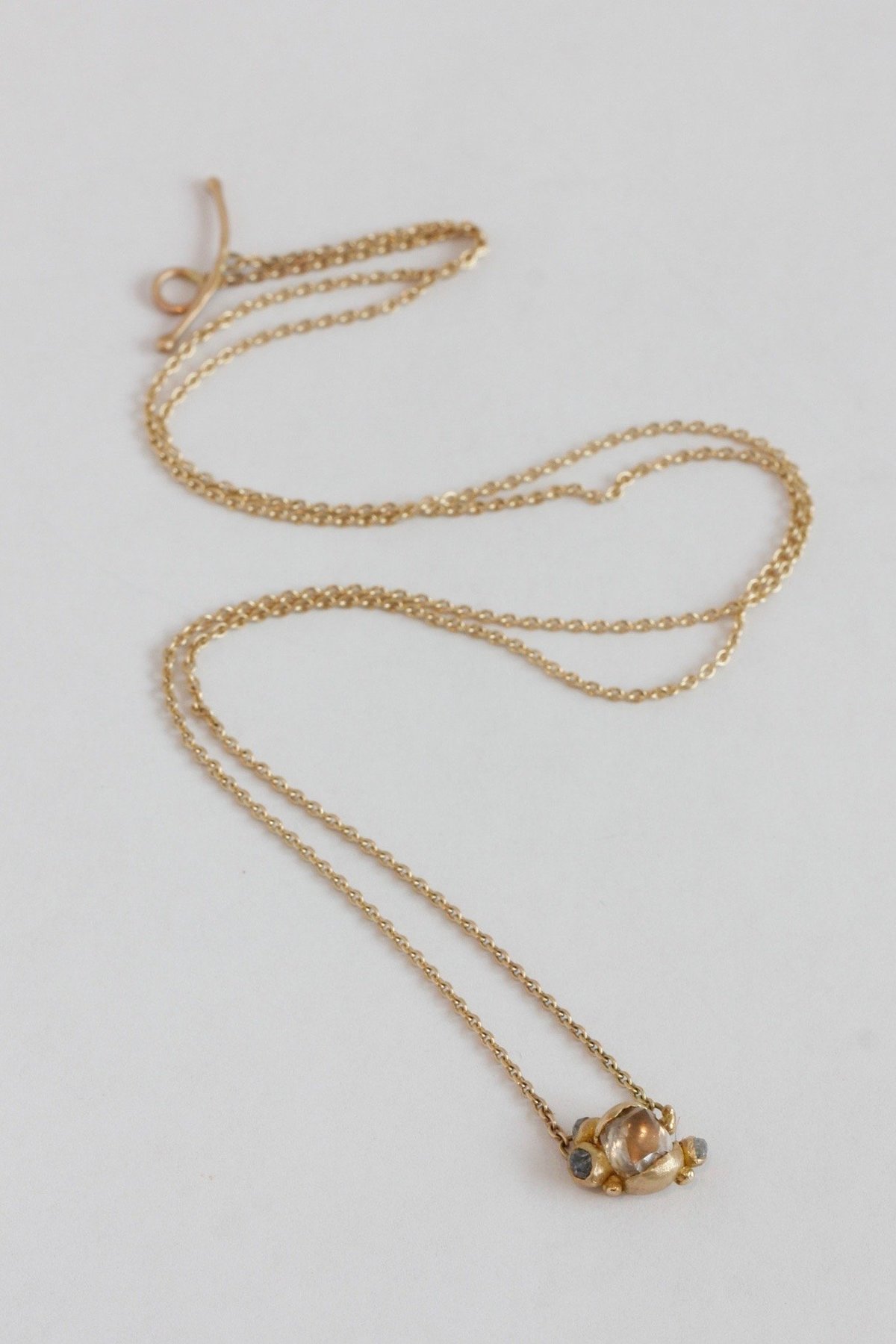 Ruth Tomlinson DN2Y14.1 Raw diamond pendant - Image 1 of 6