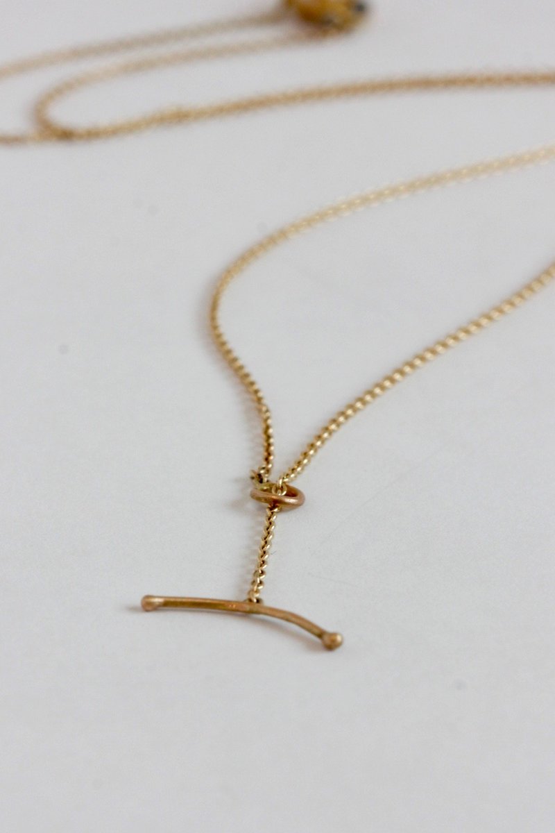 Ruth Tomlinson DN2Y14.1 Raw diamond pendant