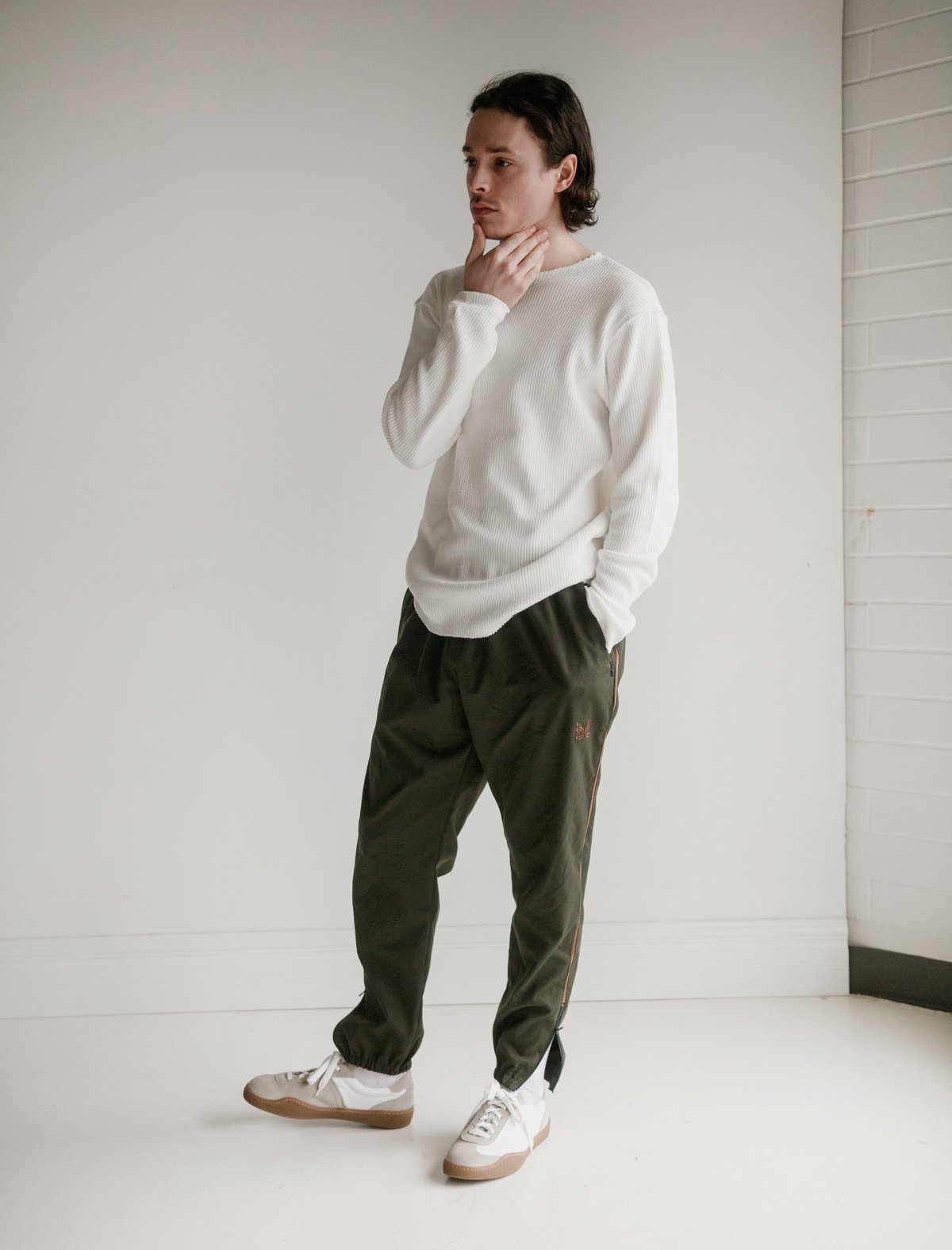 その他 Needles side line pants olive Needles Mens Side Line Seam Pocket Easy Pant - Olive | Garmentory