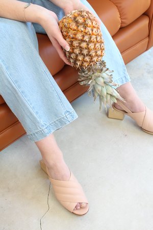 Beklina Picasso Platforms heel - Nude Beklina Picasso Platforms heel - Nude