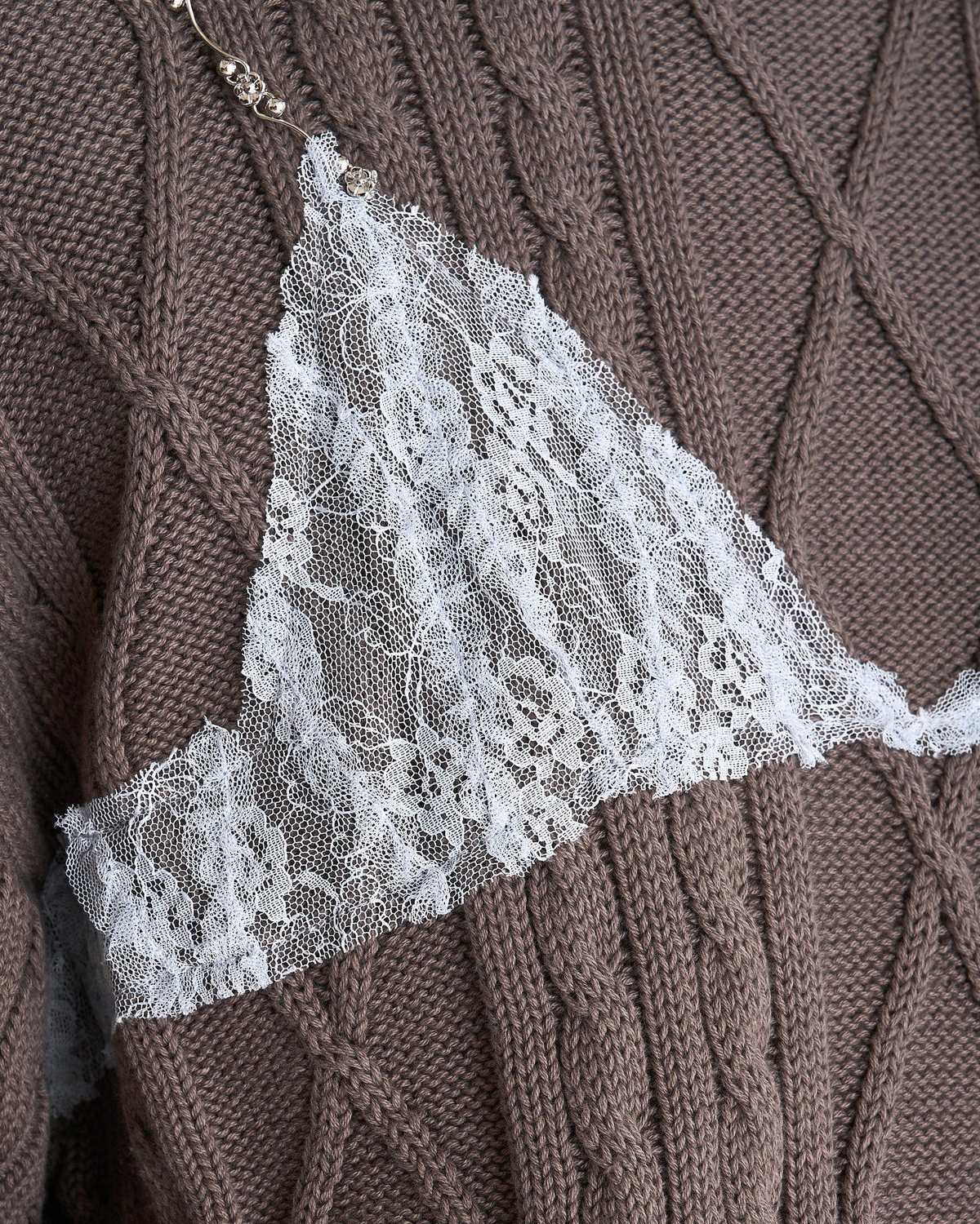 Tess-Lace-on-Boyfriend-Fit-