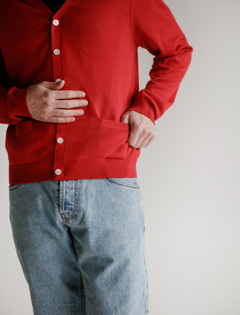 Meticulous Knitwear Woodstock Cardigan - Red