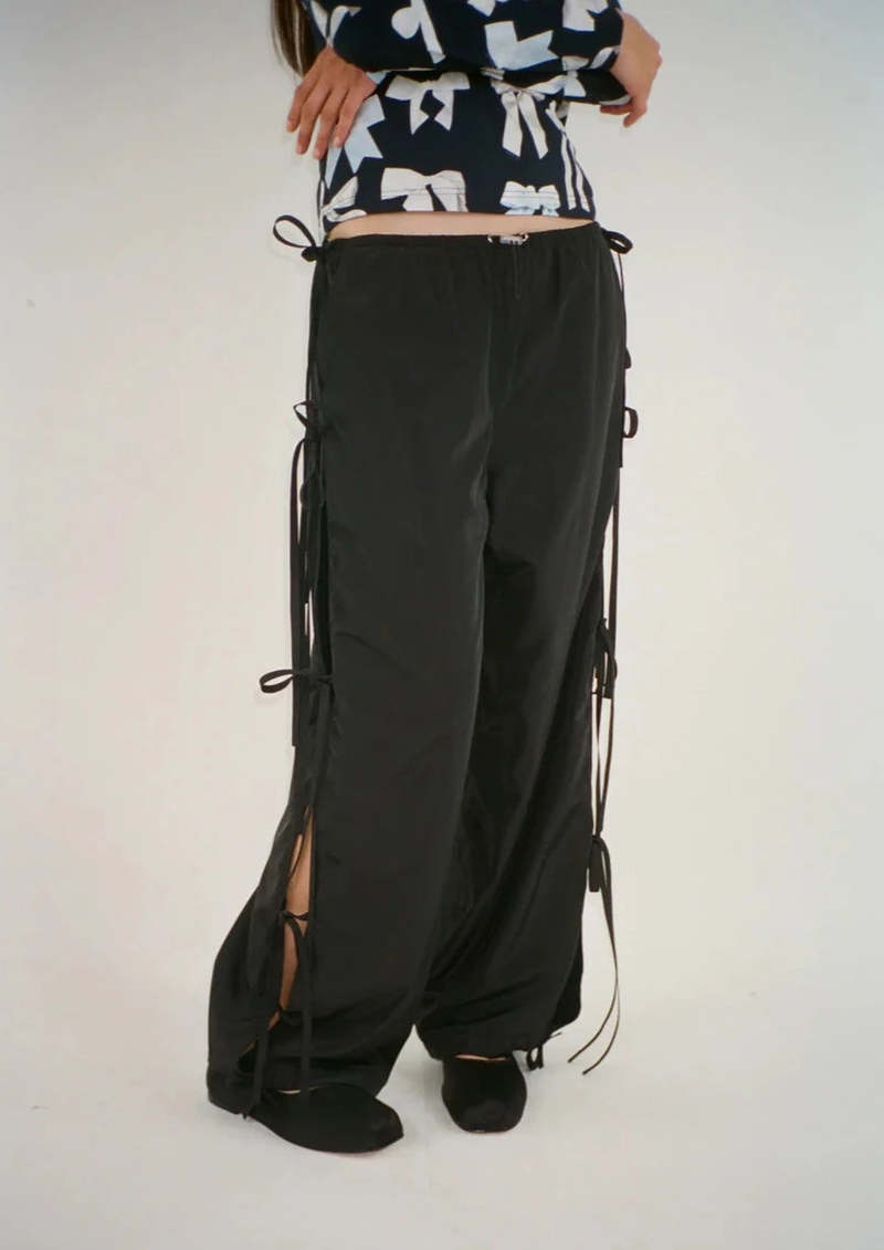 Sandy Liang Cam Pants ロンハーマン RHC Sandy Liang Cam Pants - Black | Garmentory