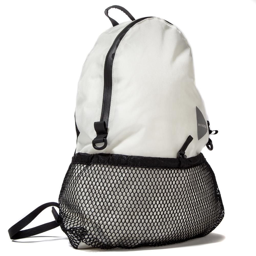 and wander daypack