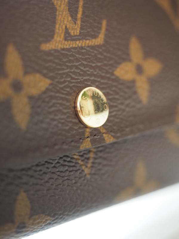 Louis Vuitton 6 Key Holder - Monogram