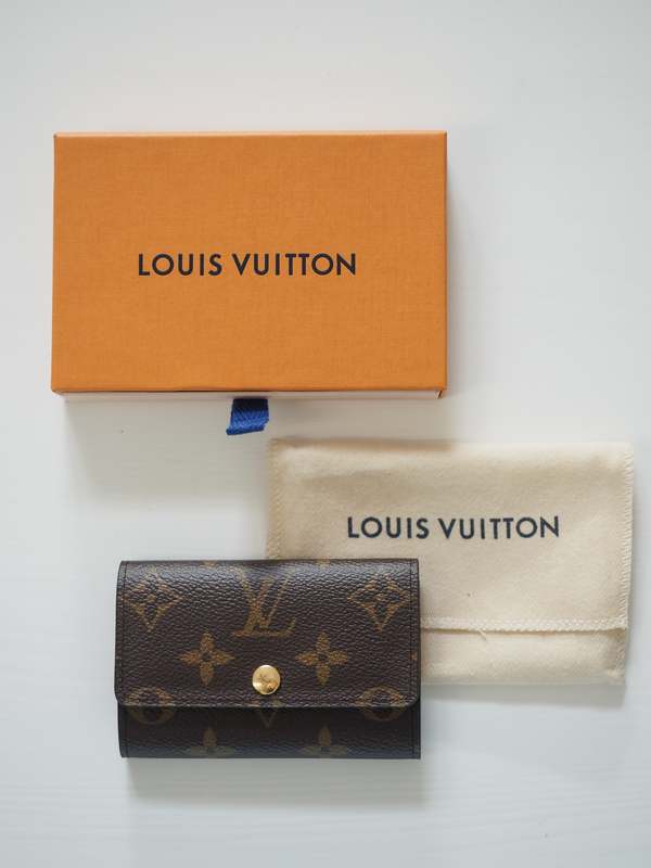 Louis Vuitton 6 Key Holder - Monogram