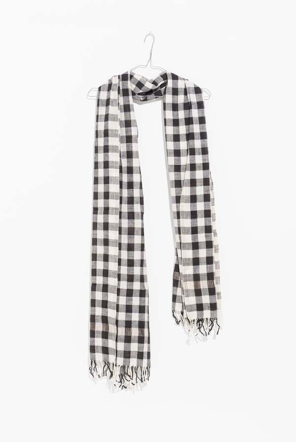 World of Crow Hand-spun Stole with Tassels - Buffalo Checkered