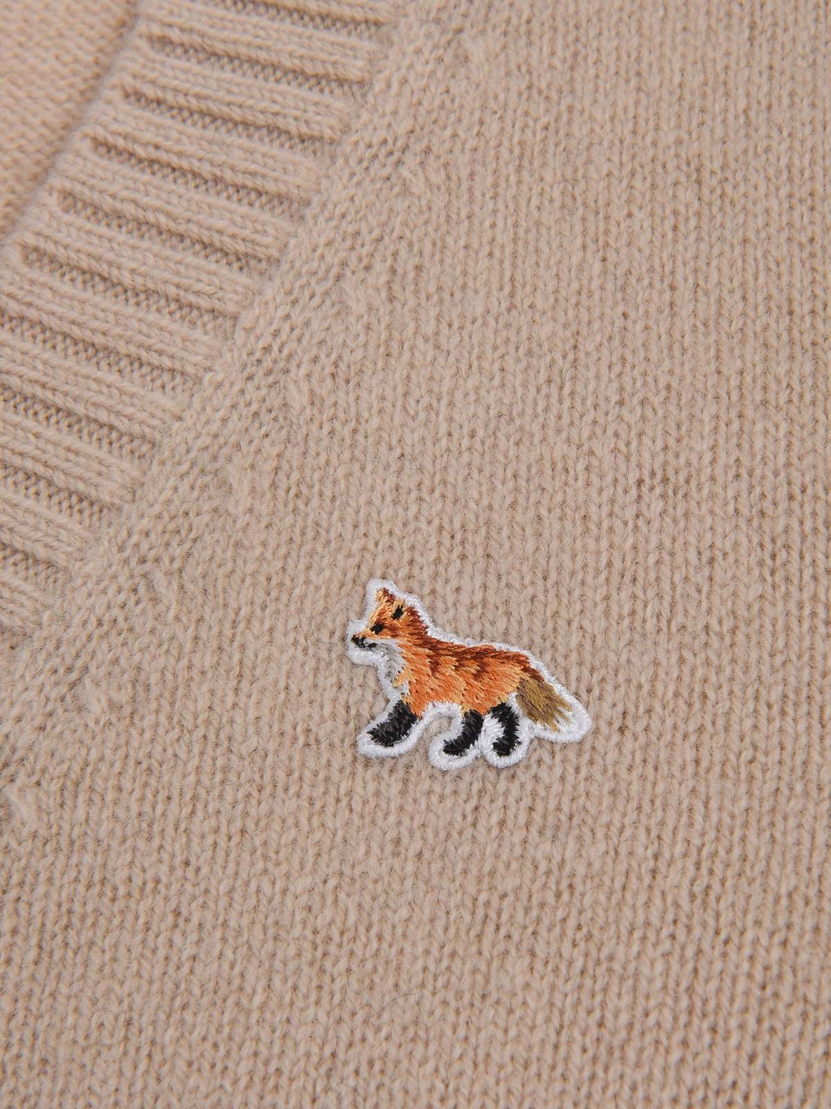 Maison Kitsuné BABY FOX PATCH COSY CARDIGAN - BEIGE - Image 4 of 6