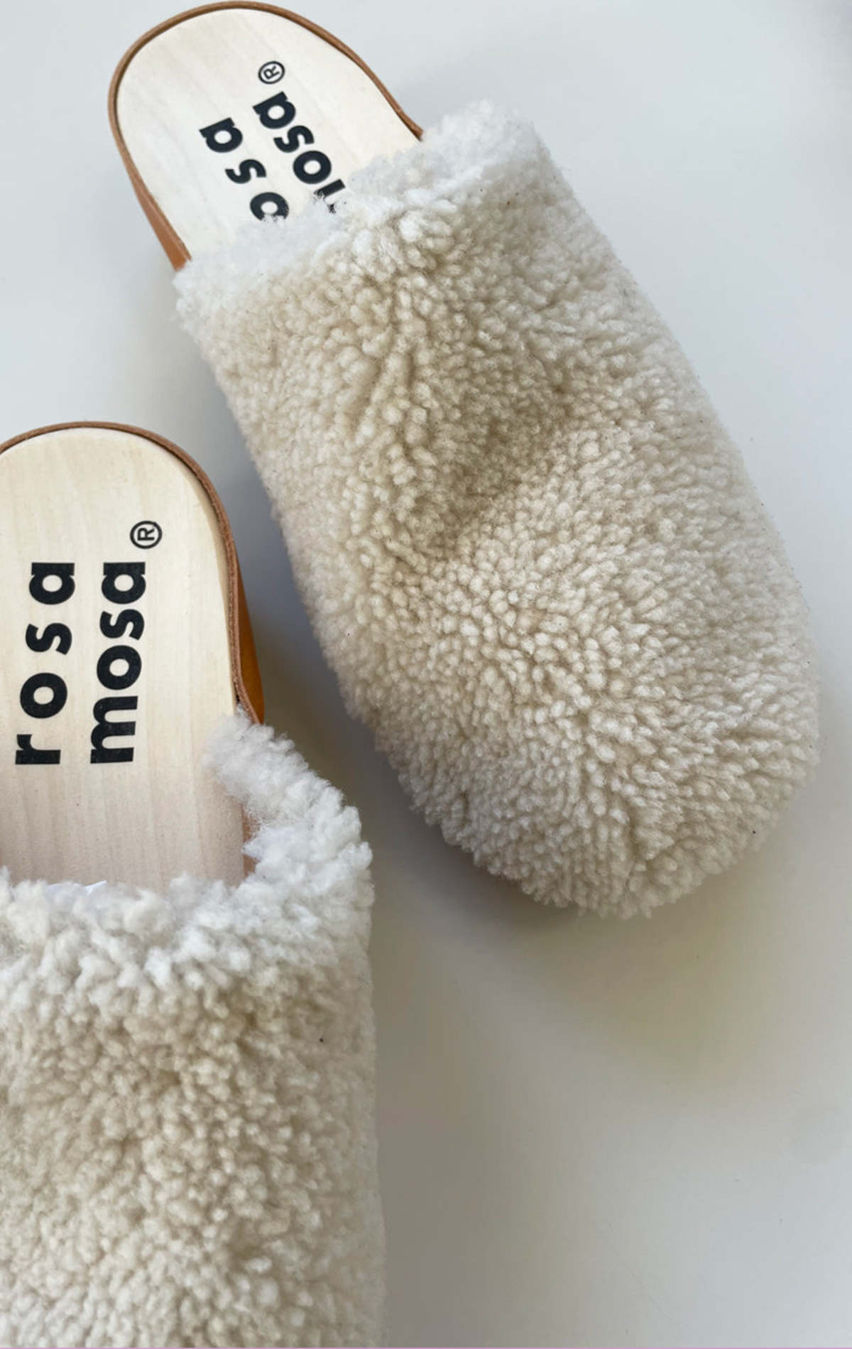 Natural Icelandic Shearling clogs -Last pair! Size 38 (fits like a 9) - Image 4 of 6