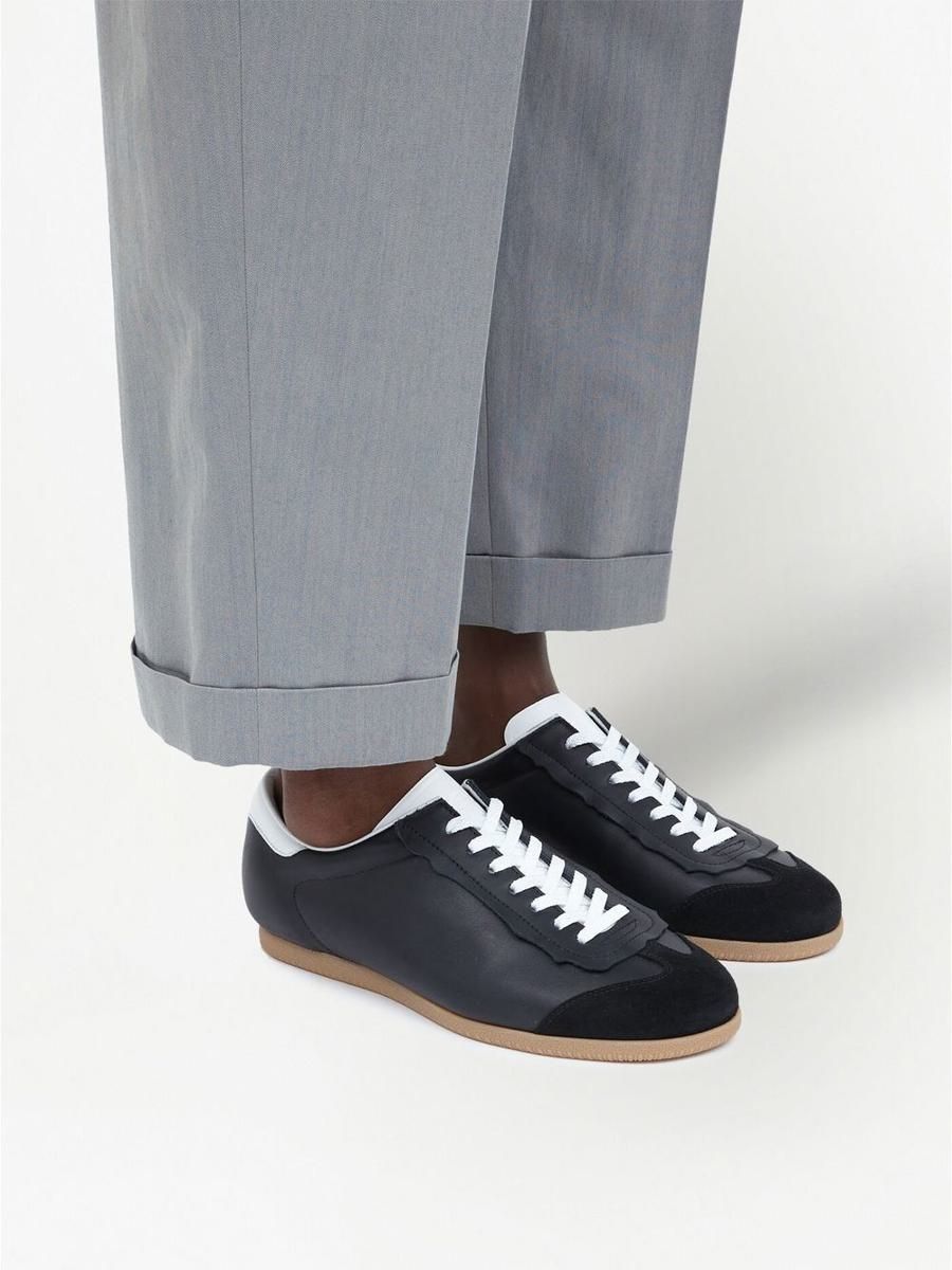 MAISON-MARGIELA-FEATHERLIGHT-