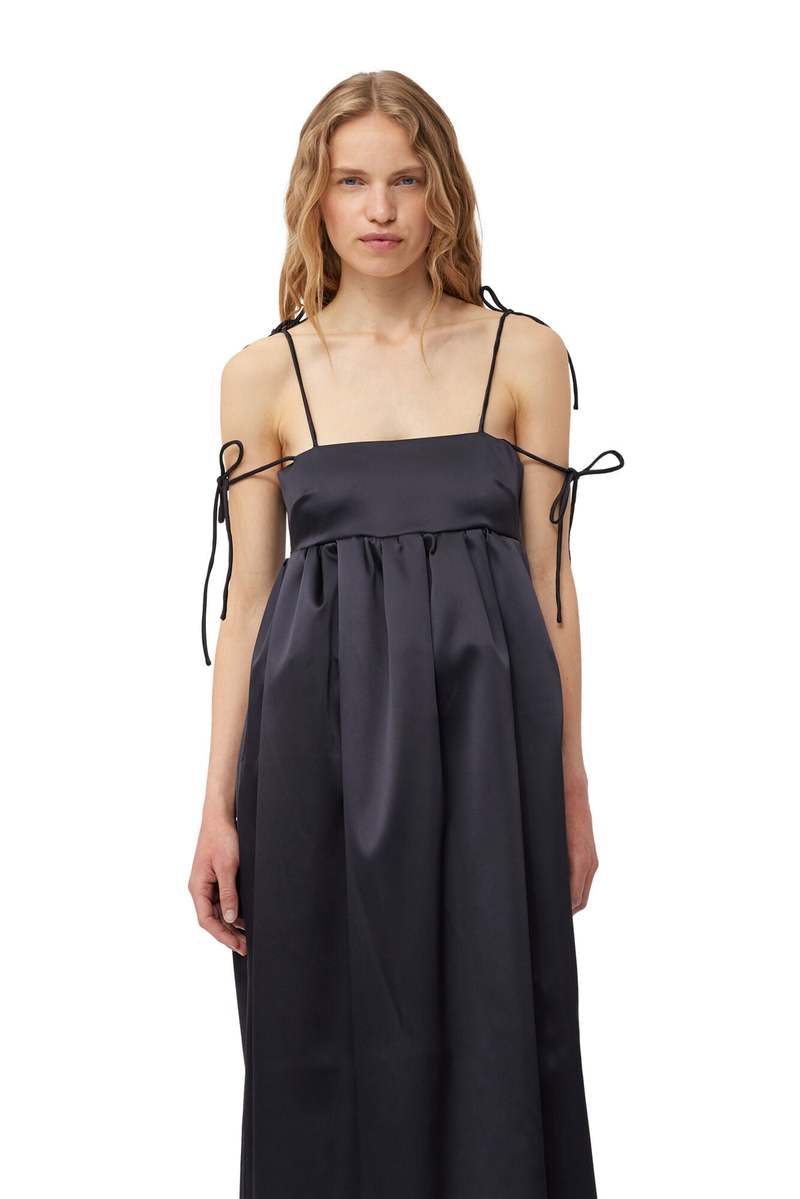 【送料&関税込】Ganni Satin Long Dress Ganni printed satin ruched long slip dress black floral