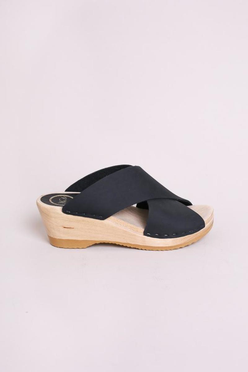 No.6 Frida Wedge Clog