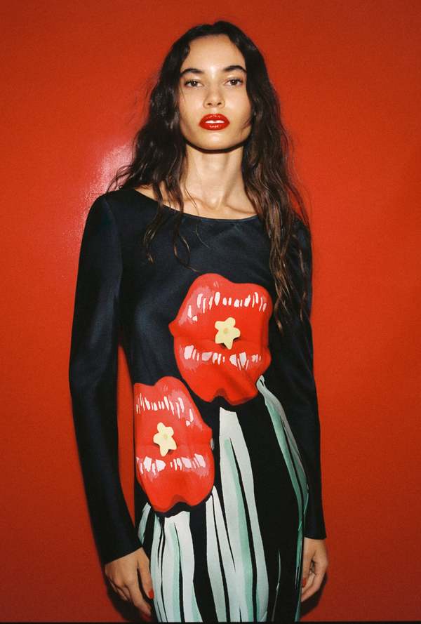 silk laundry hot lips dress aishafarida wears the Full Sleeve Bias Dress Hot Lips. Online now #silklaundry