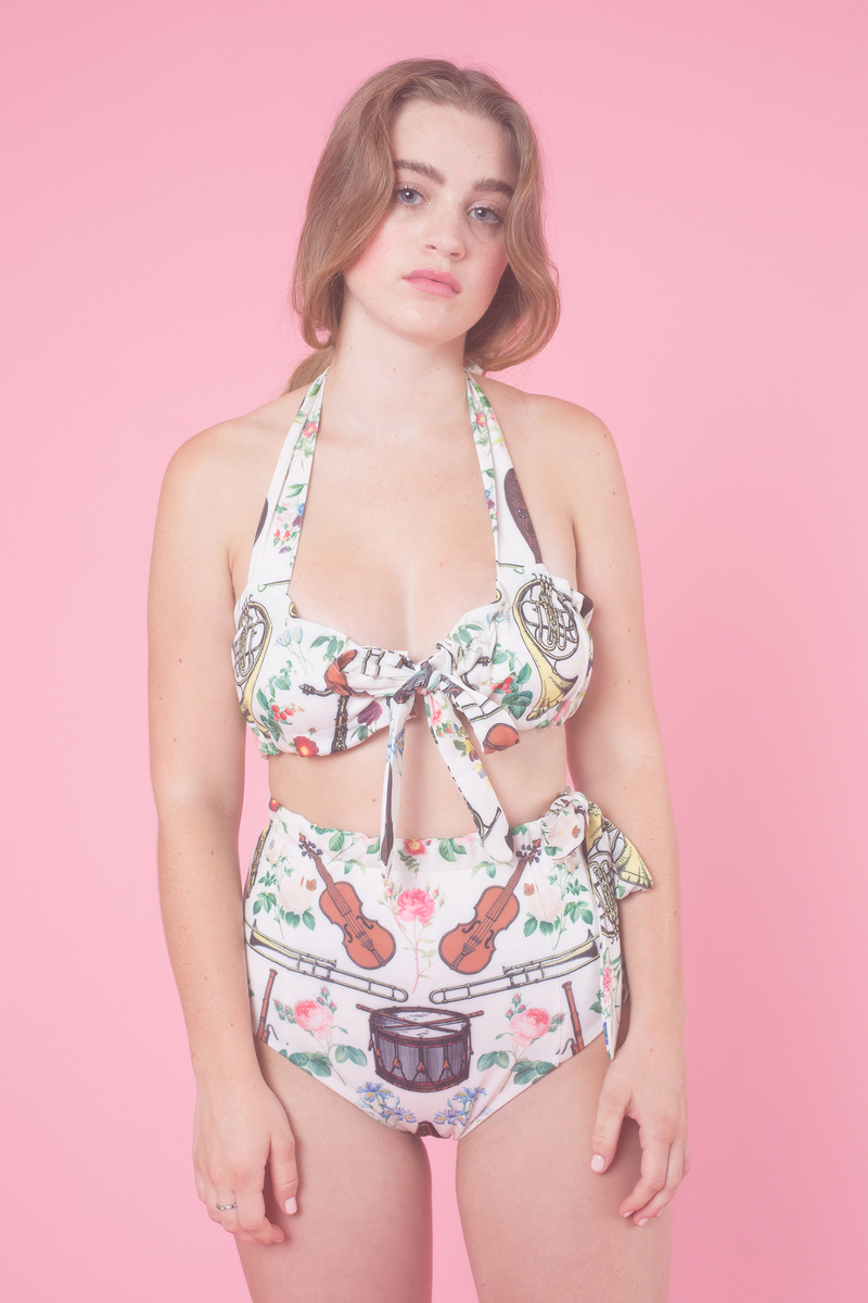 Samantha Pleet Soprano Bikini Samantha Pleet Soprano Bikini