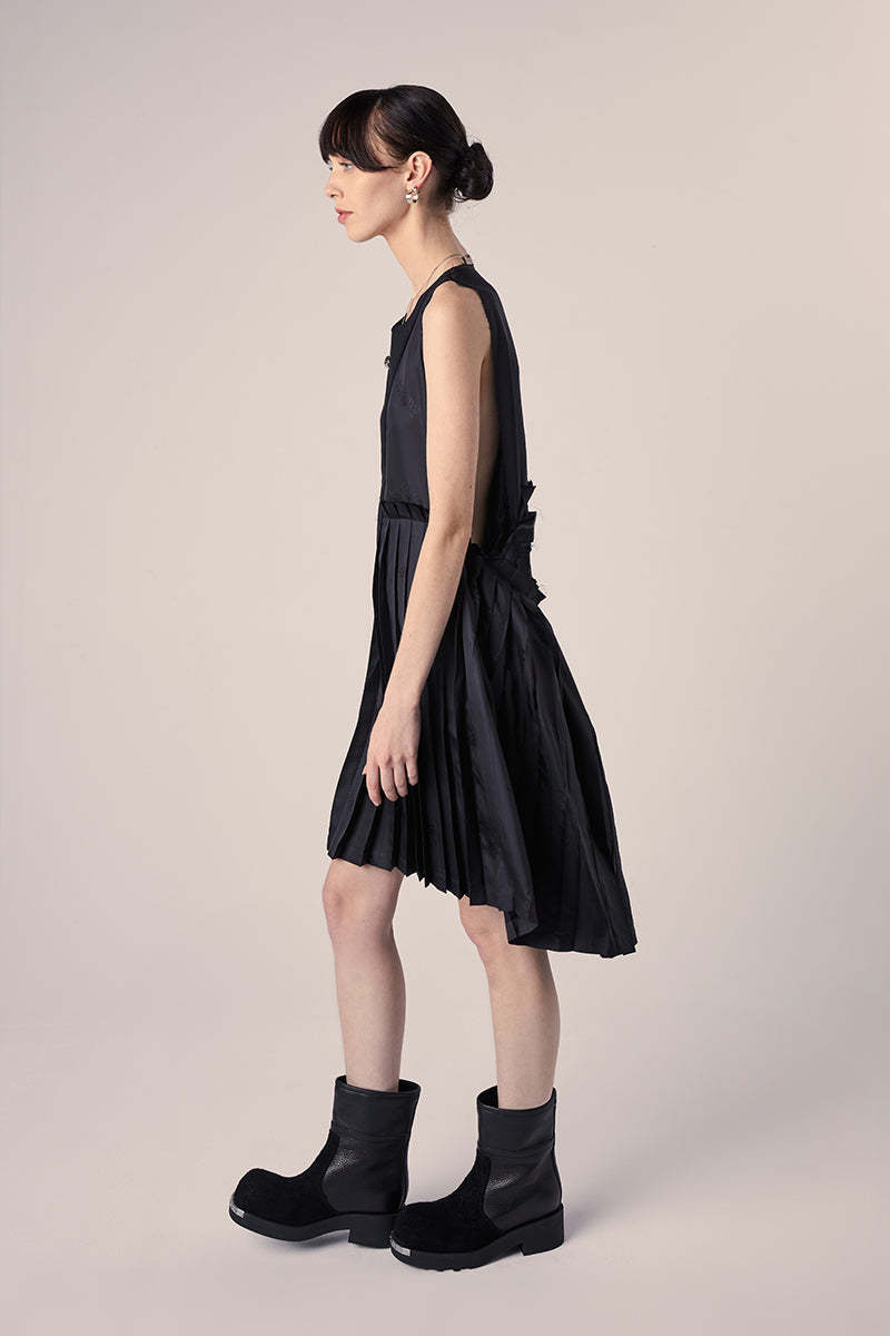 ワンピース MM6 MAISON MARGIELA MINI DRESS MM6 Maison Margiela Plunging v-neck Mini Dress | Black