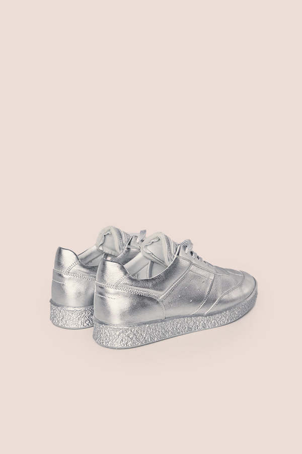 MM6 Maison Margiela Metallic-finish lace-up sneakers - Silver