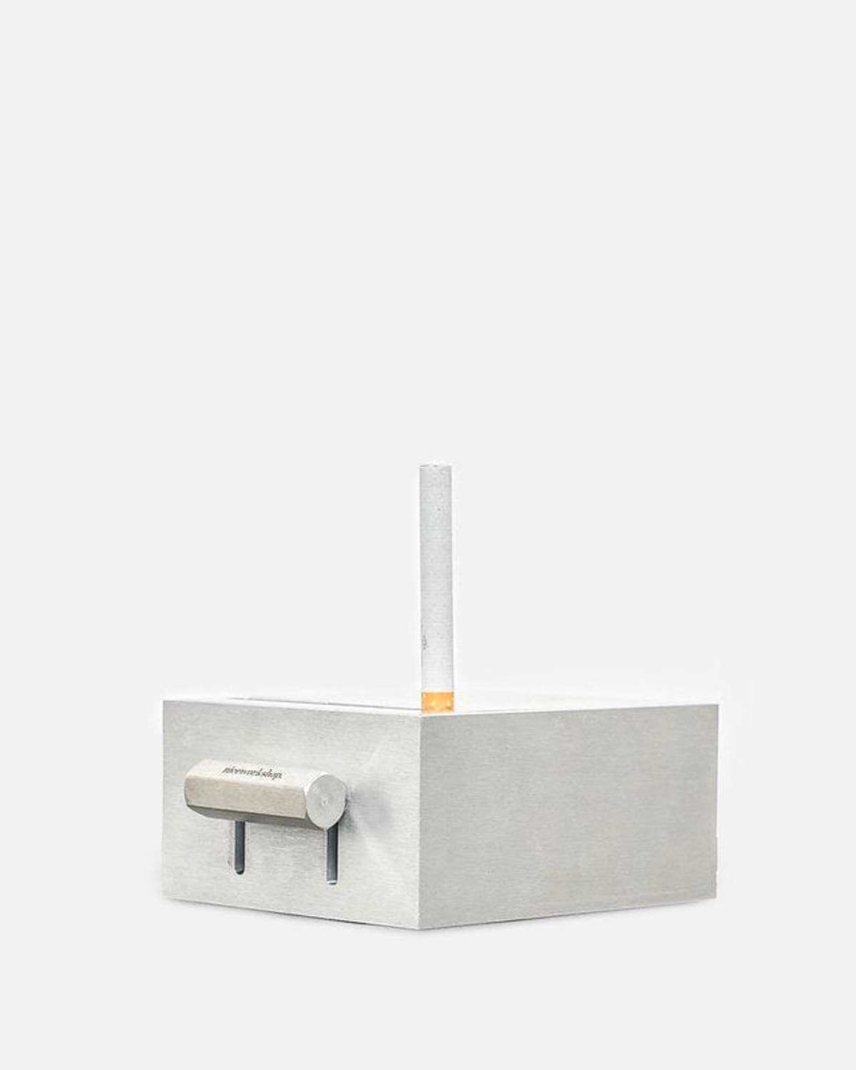 bolt cigarette box Surya Sleek 20pcs MRP 340 bolt cigarette lighter BOLT USB