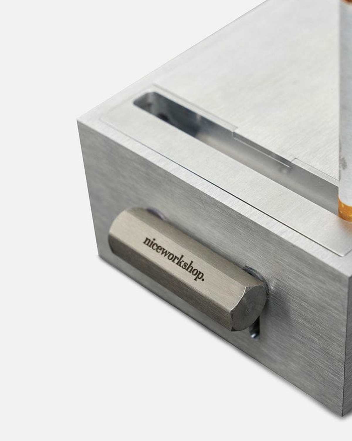 g.d cigarette packing machine GD C-600 Electric Automatic Cigarette Wrapping Machine Used for Tobacco  Manufacturing Plant